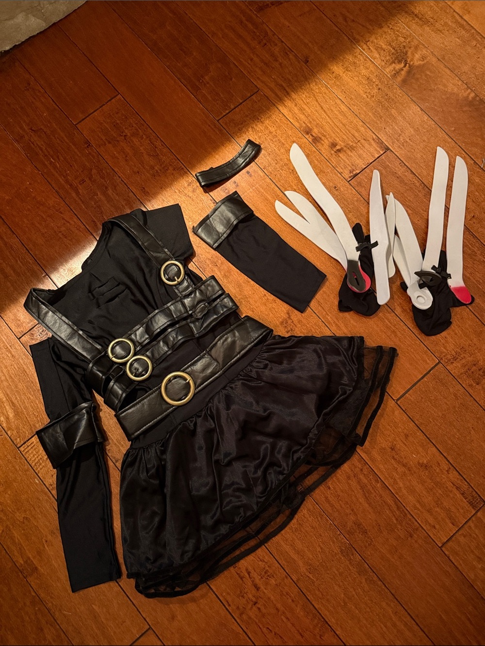 Women’s Miss Edward Scissorhands Costume